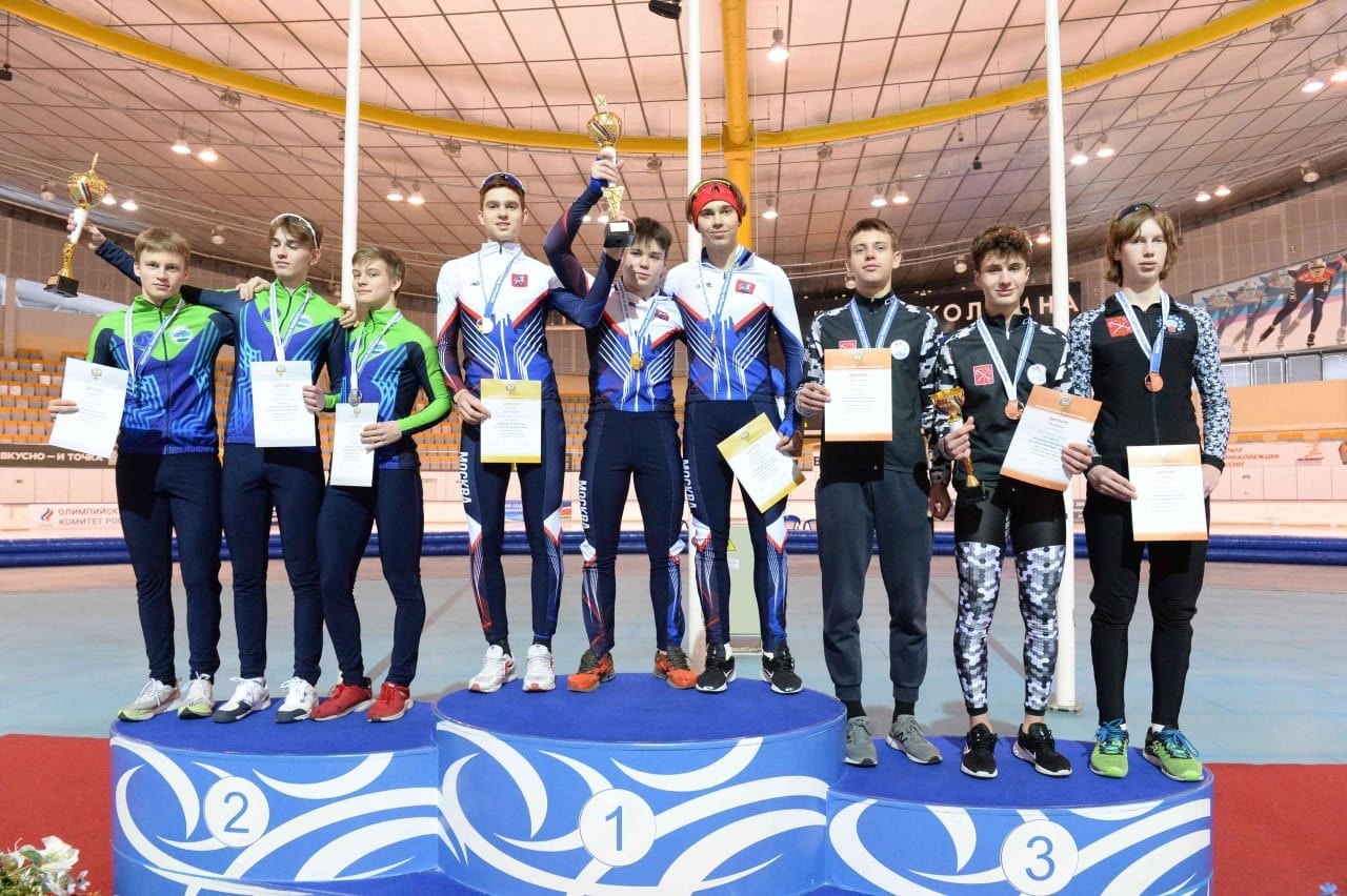 С 19 по 22 февраля 2024 года в г. Коломна Московской области состоялось Первенство России по конькобежному спорту (юноши и девушки 16-17 лет).